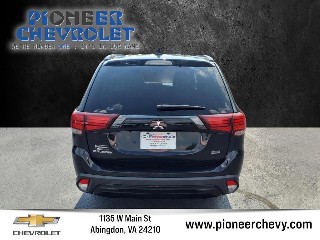 2020 Mitsubishi Outlander ES