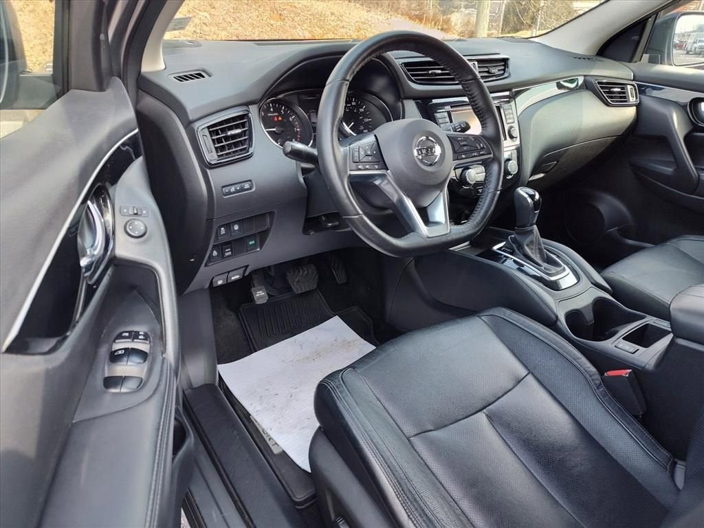 2017 Nissan Rogue Sport SL