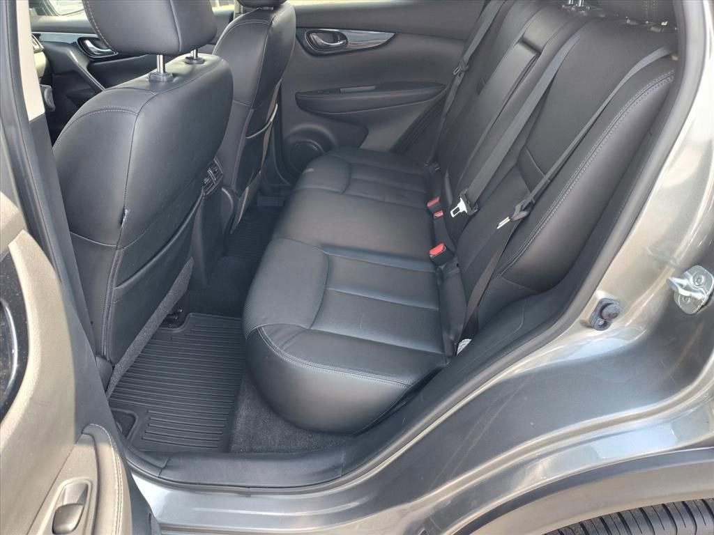 2017 Nissan Rogue Sport SL