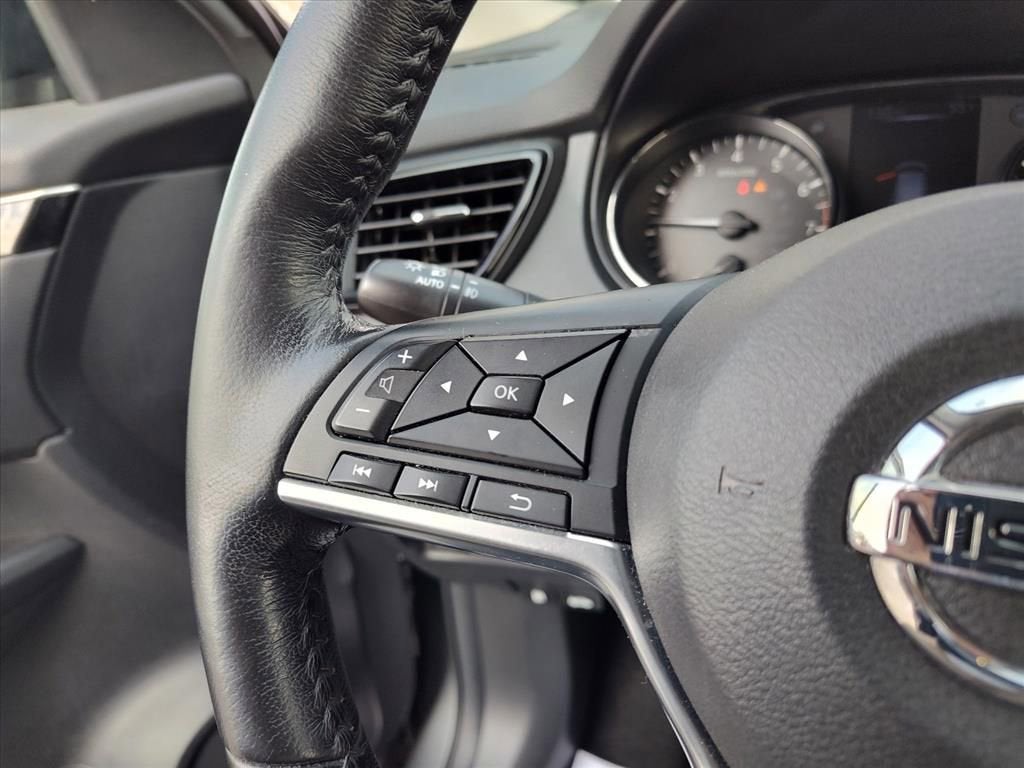 2017 Nissan Rogue Sport SL