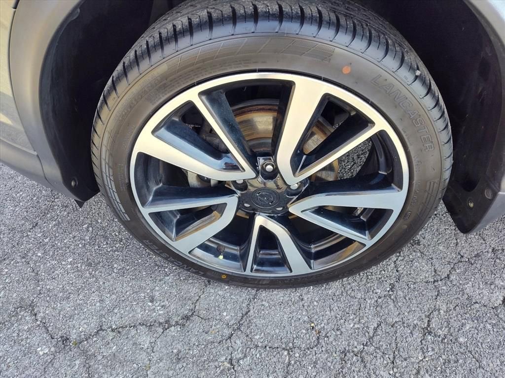 2017 Nissan Rogue Sport SL