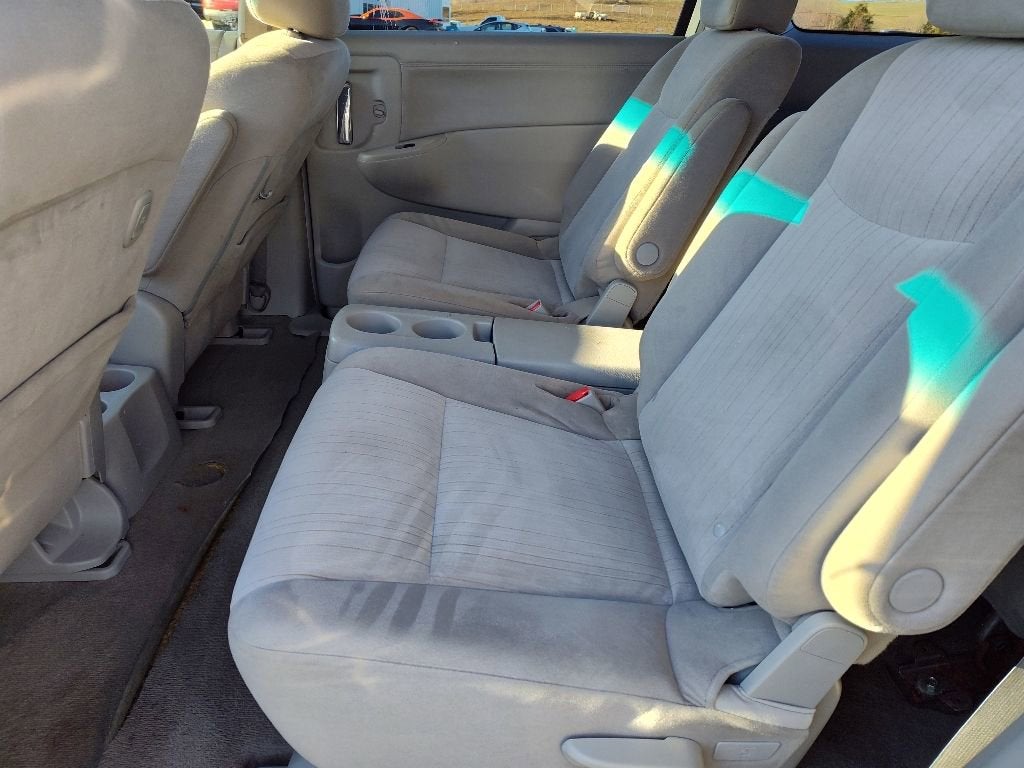 2016 Nissan Quest SV