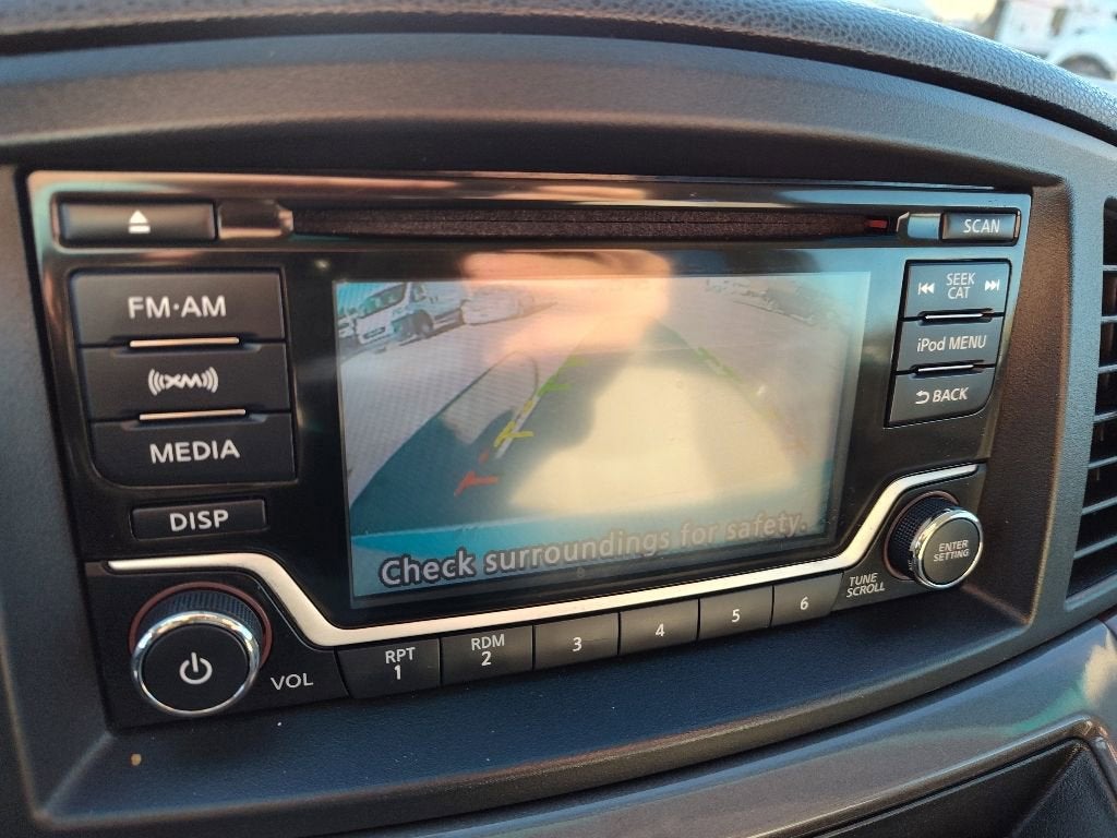 2016 Nissan Quest SV