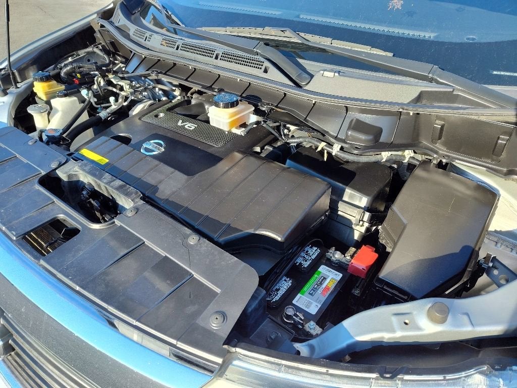 2016 Nissan Quest SV