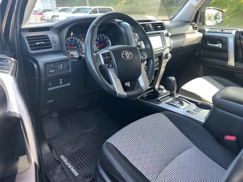2017 Toyota 4Runner SR5