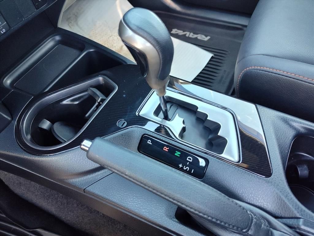 2018 Toyota RAV4 SE